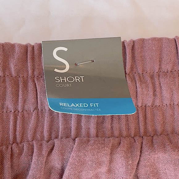 NWT Columbia Textured Mauve Shorts With 5 “ Inseam 3 Pockets Size Small - Picture 10 of 10